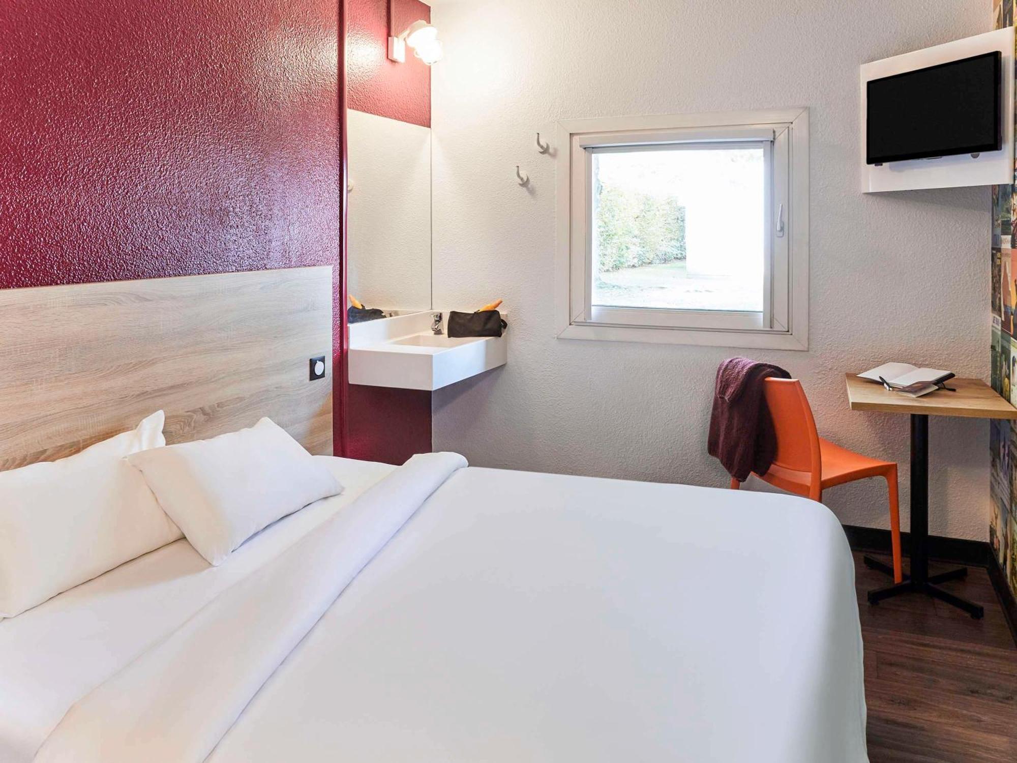 Hotelf1 Toulouse LʼUnion Екстериор снимка